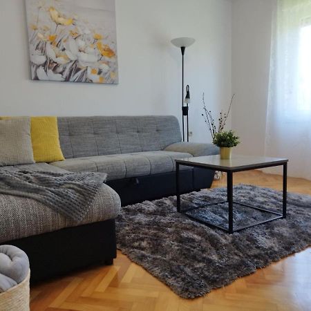 Antemma Apartment Пула Екстер'єр фото