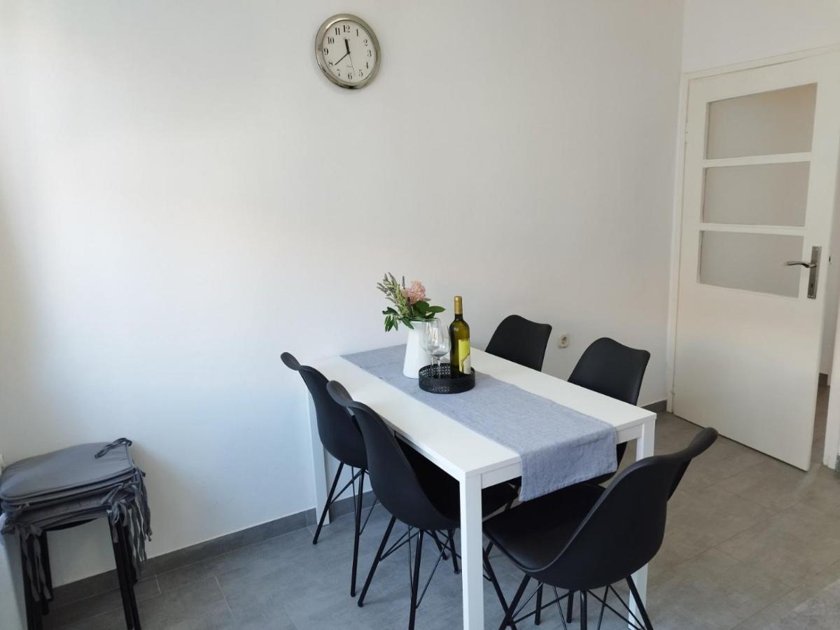 Antemma Apartment Пула Екстер'єр фото