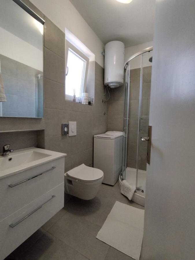 Antemma Apartment Пула Екстер'єр фото